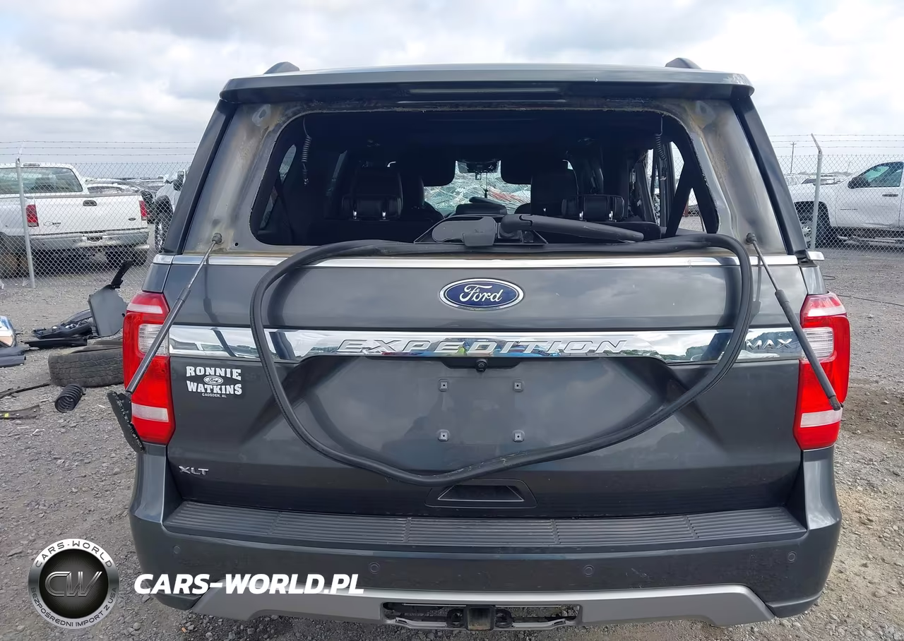 2020 Ford Expedition Max Xlt VIN:1FMJK1HTXLEA26742 - 17