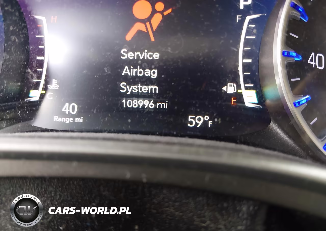 2021 Chrysler Pacifica Touring L VIN:2C4RC1BG0MR590940 - 15