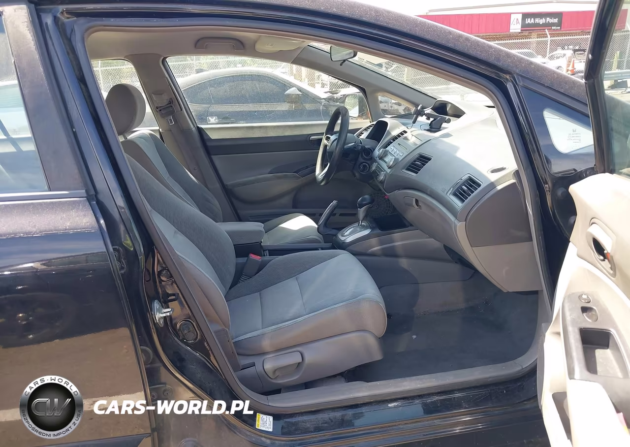 2011 Honda Civic Lx VIN:2HGFA1F57BH500401 - 5