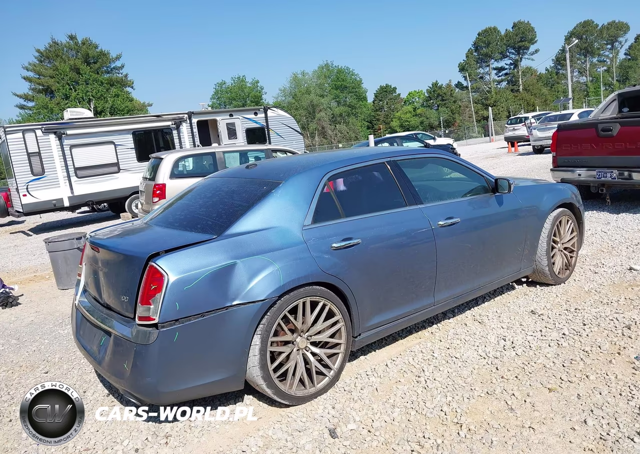 2011 Chrysler 300 Limited VIN:2C3CA5CG5BH592000 - 4
