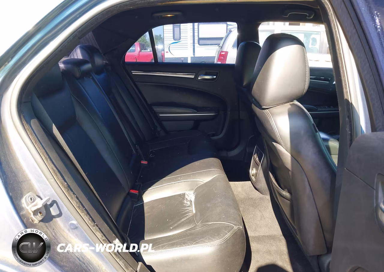 2011 Chrysler 300 Limited VIN:2C3CA5CG5BH592000 - 8
