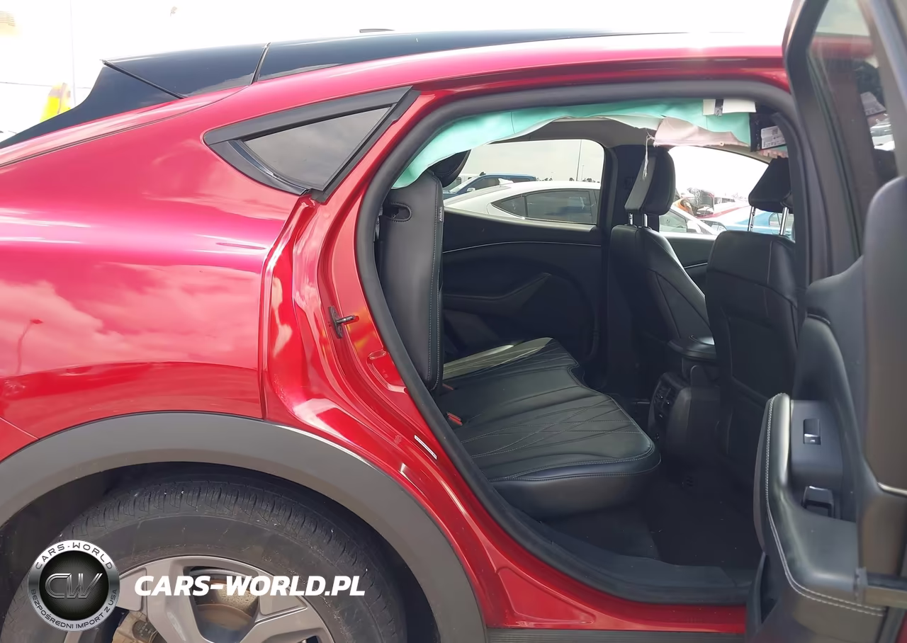 2023 Ford Mustang Mach-E Select VIN:3FMTK1RM3PMA41647 - 8