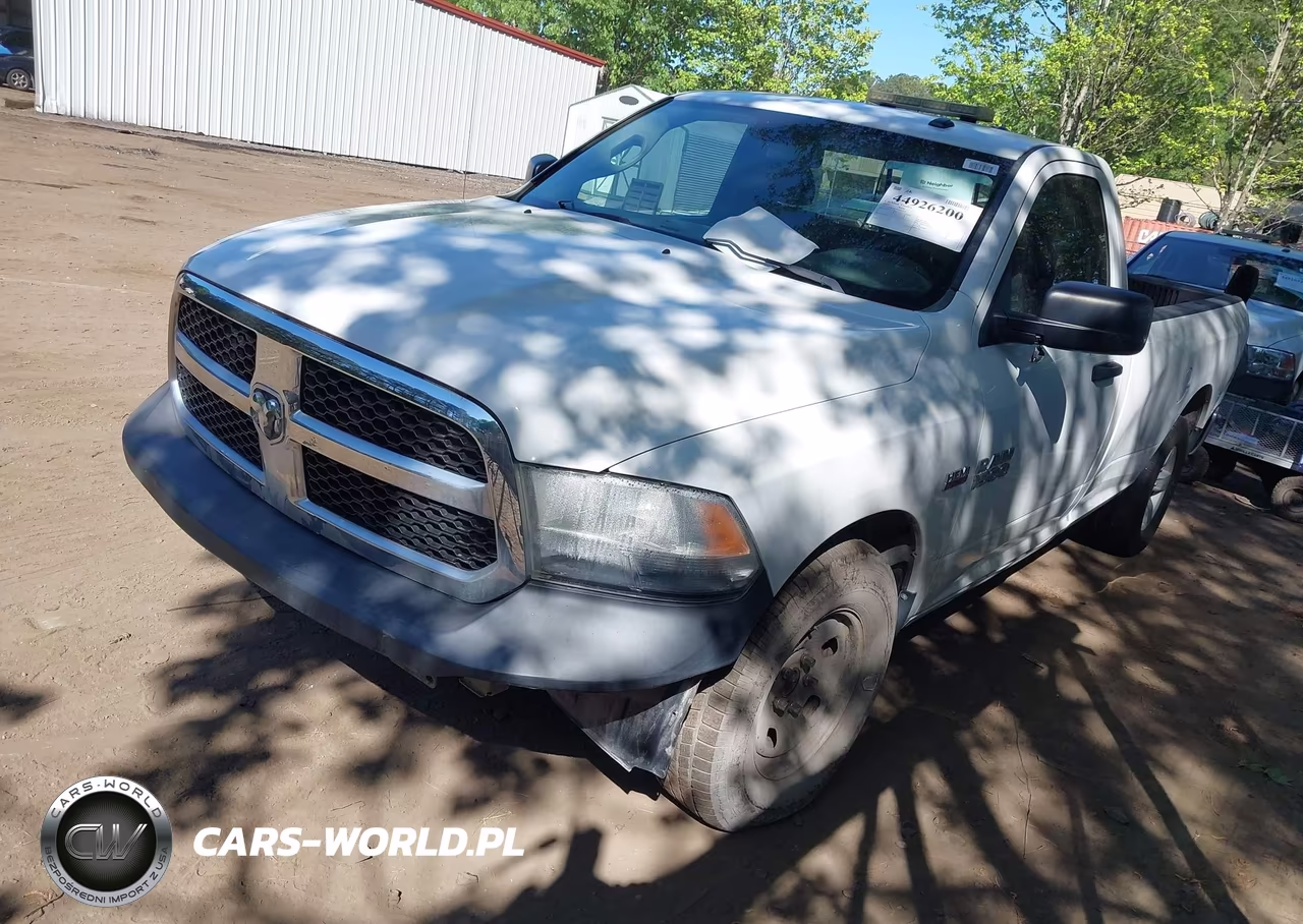 2015 Ram 1500 Tradesman VIN:3C6JR6DT2FG595124 - 2