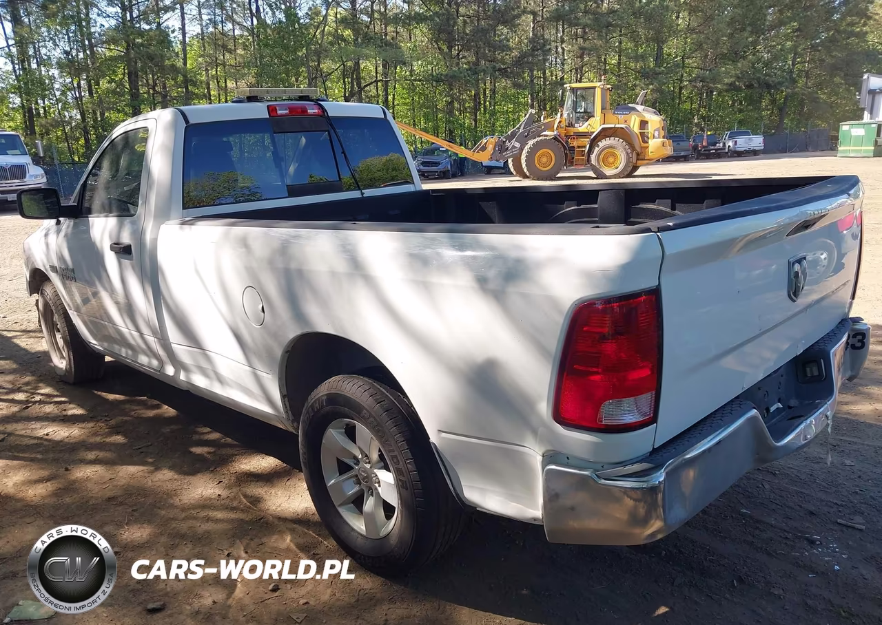 2015 Ram 1500 Tradesman VIN:3C6JR6DT2FG595124 - 3
