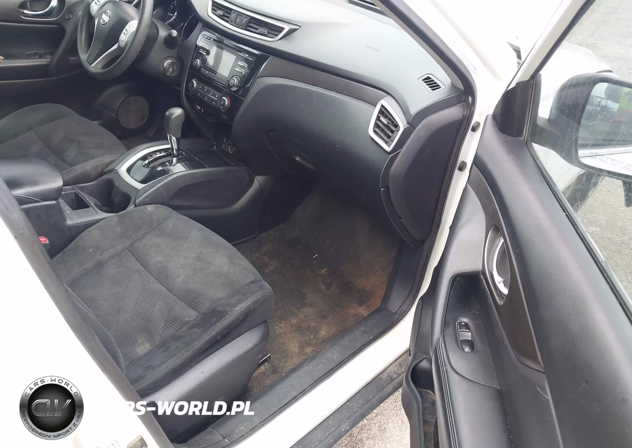 2014 Nissan Rogue S VIN:5N1AT2MT7EC812358 - 5