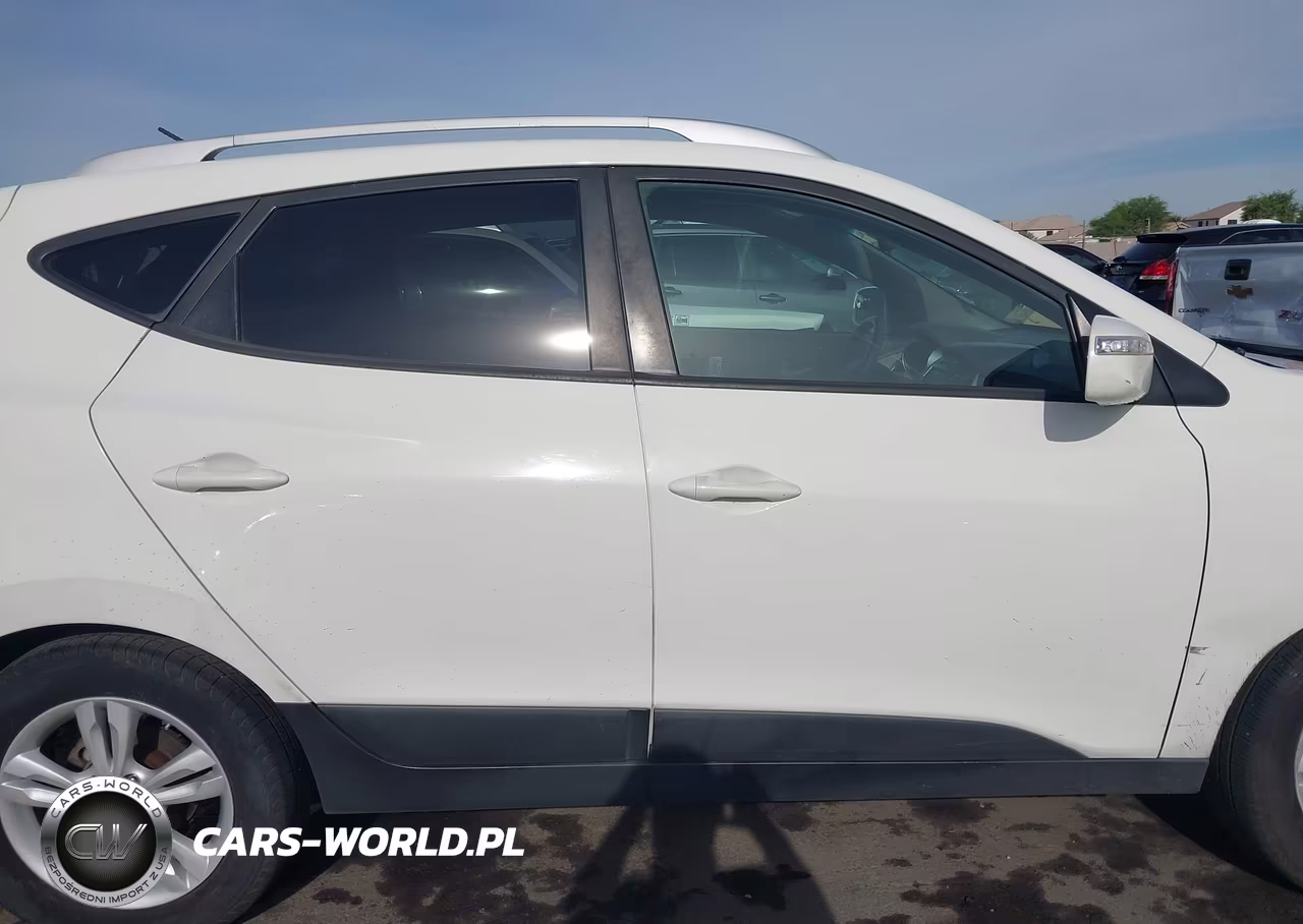 2012 Hyundai Tucson Gls VIN:KM8JU3AC0CU484621 - 13