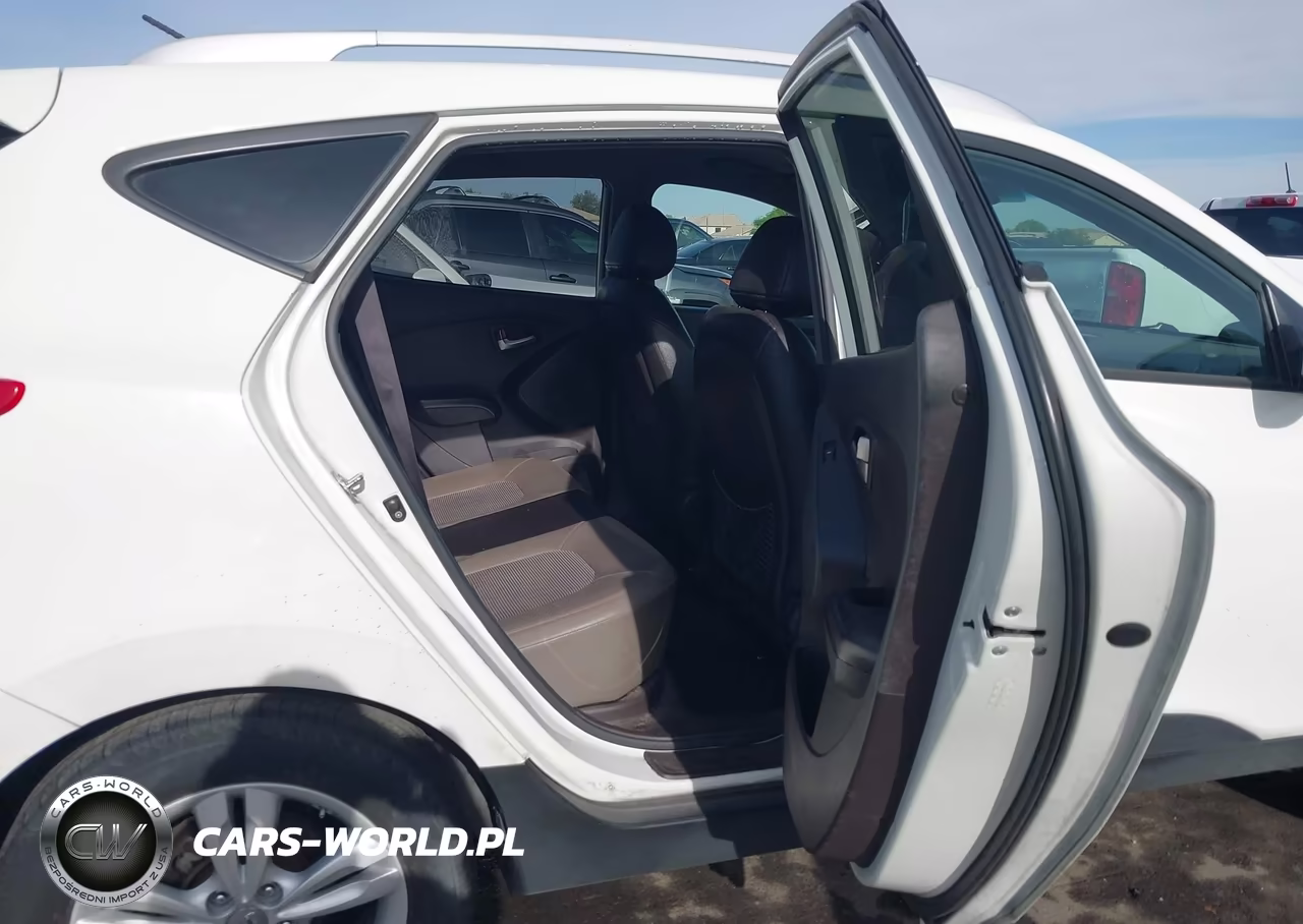 2012 Hyundai Tucson Gls VIN:KM8JU3AC0CU484621 - 8