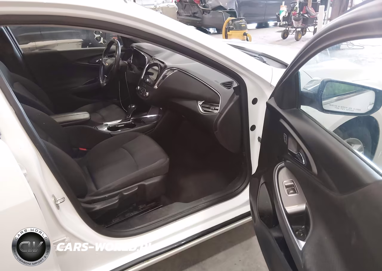 2018 Chevrolet Malibu Lt VIN:1G1ZD5STXJF176819 - 5