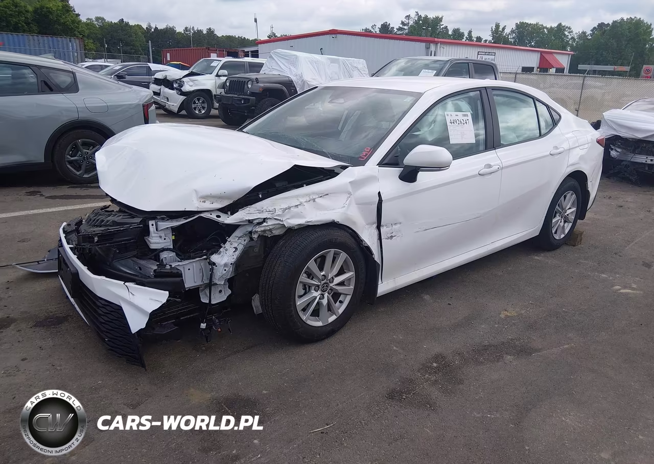 2026 Toyota Camry Le VIN:4T1DAACK9TU258012 - 2