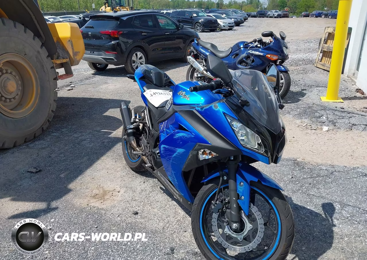 2017 Kawasaki Ex300 B