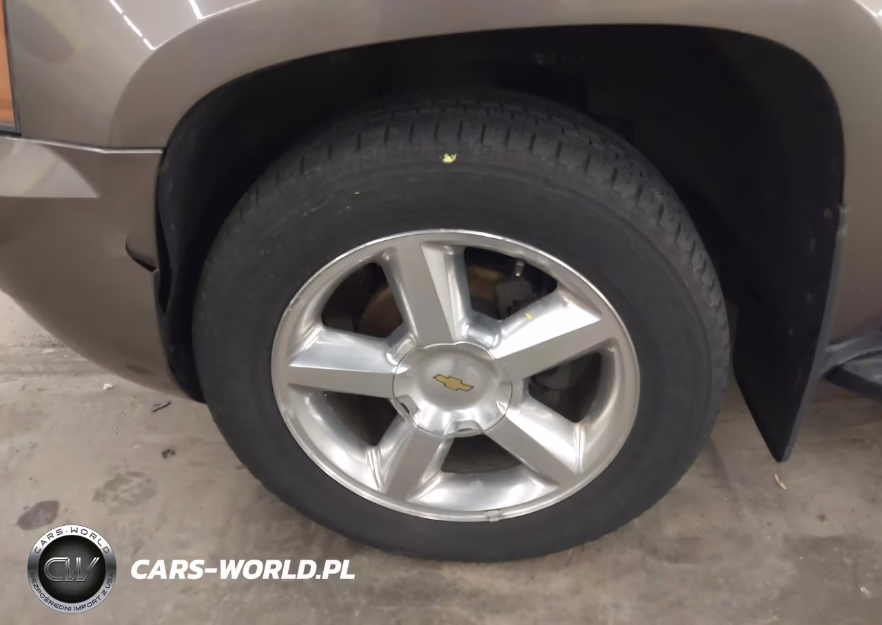 2012 Chevrolet Suburban 1500 Lt VIN:1GNSKJE74CR191668 - 12