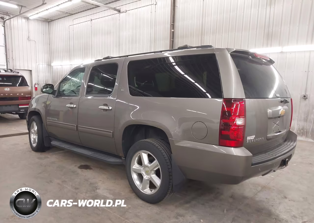 2012 Chevrolet Suburban 1500 Lt VIN:1GNSKJE74CR191668 - 3