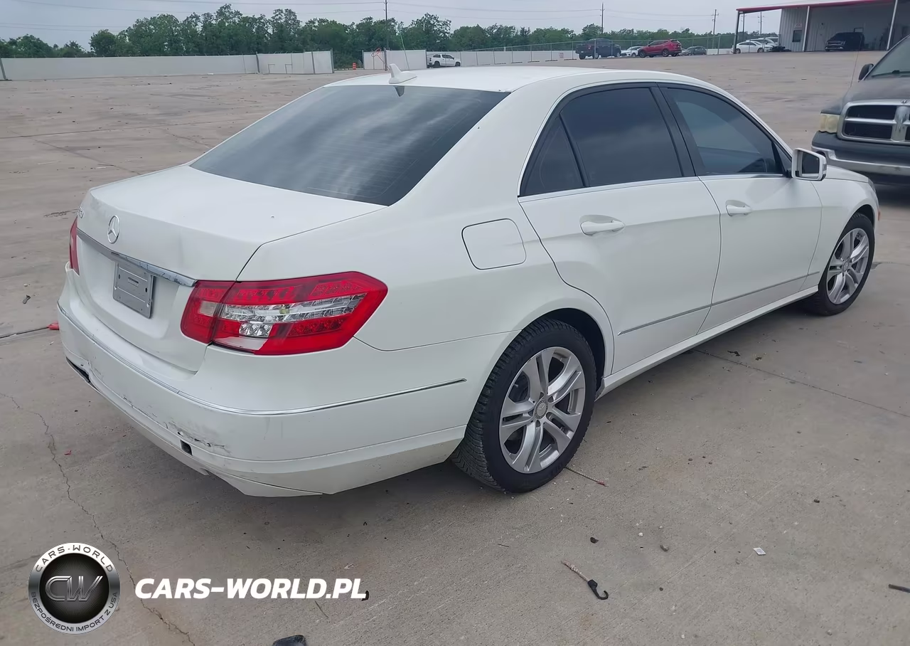2011 Mercedes-Benz E 350 VIN:WDDHF5GB1BA308755 - 4