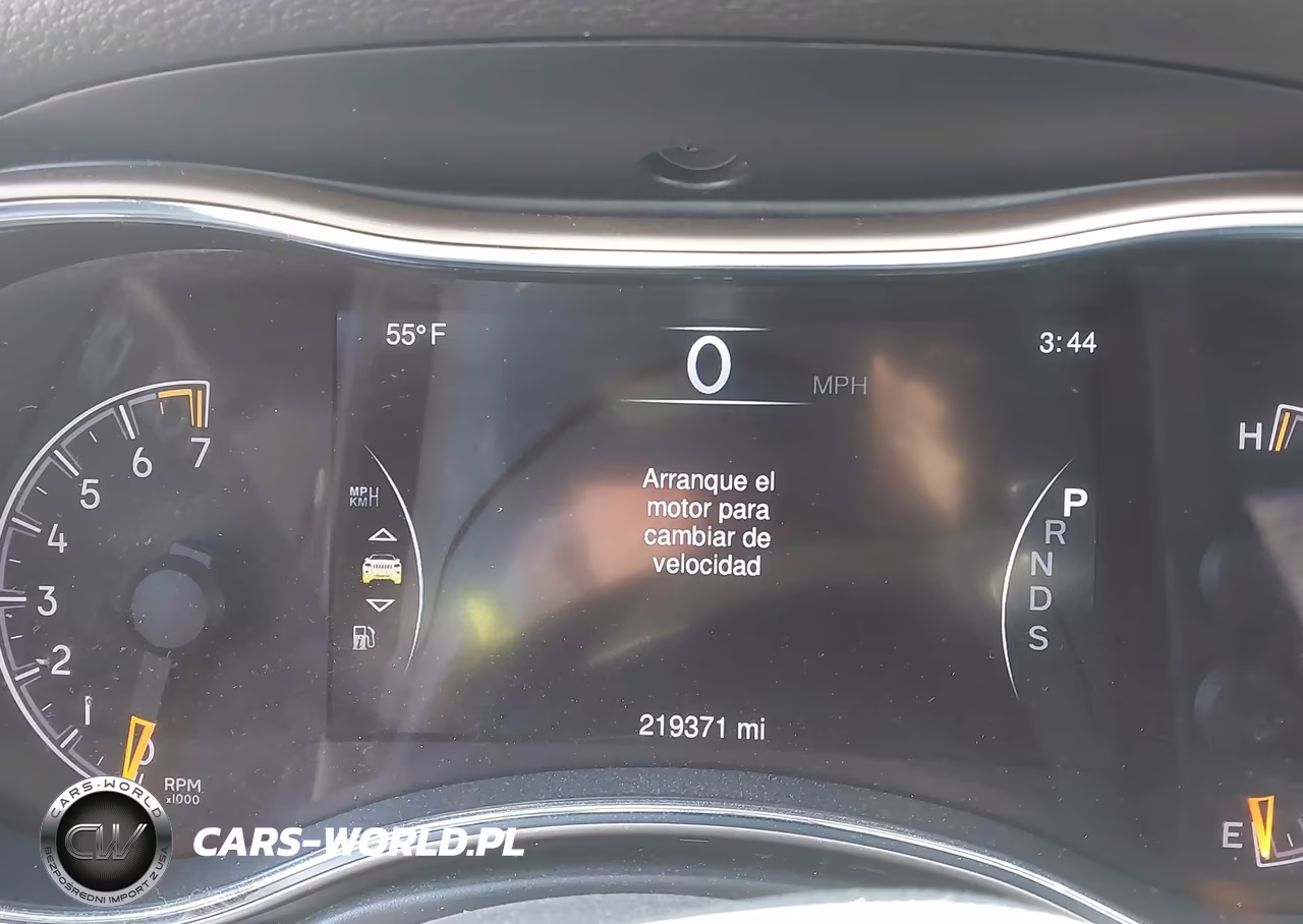 2014 Jeep Grand Cherokee Laredo VIN:1C4RJFAG5EC392563 - 16
