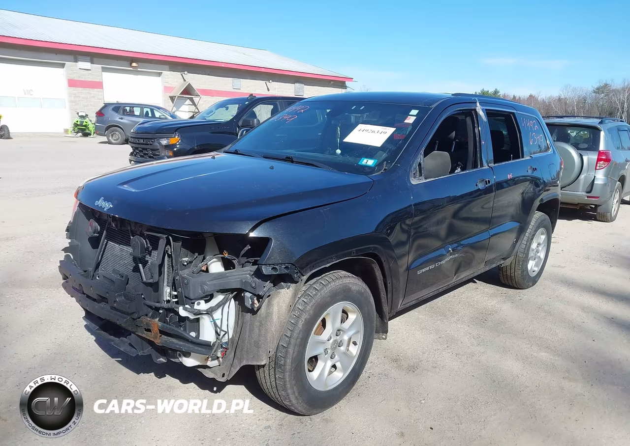 2014 Jeep Grand Cherokee Laredo VIN:1C4RJFAG5EC392563 - 2
