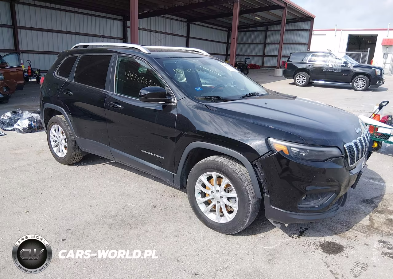 2019 Jeep Cherokee Latitude 4X4 – zdjęcie 1 z 16