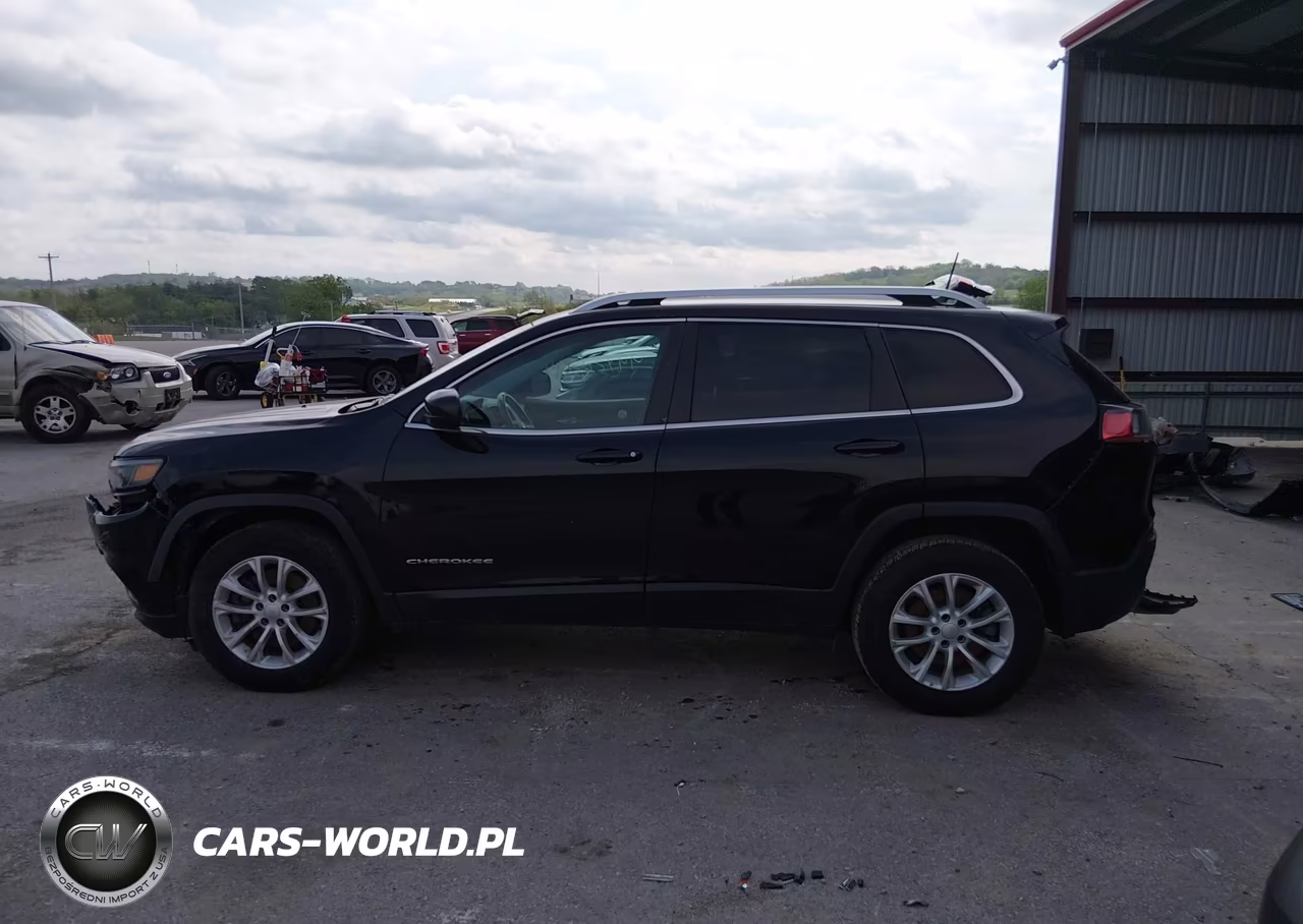 2019 Jeep Cherokee Latitude 4X4 VIN:1C4PJMCB5KD369013 - 14