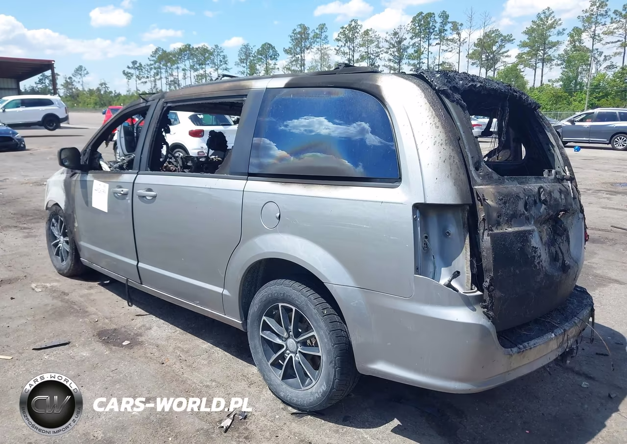 2019 Dodge Grand Caravan Gt VIN:2C4RDGEGXKR516482 - 3