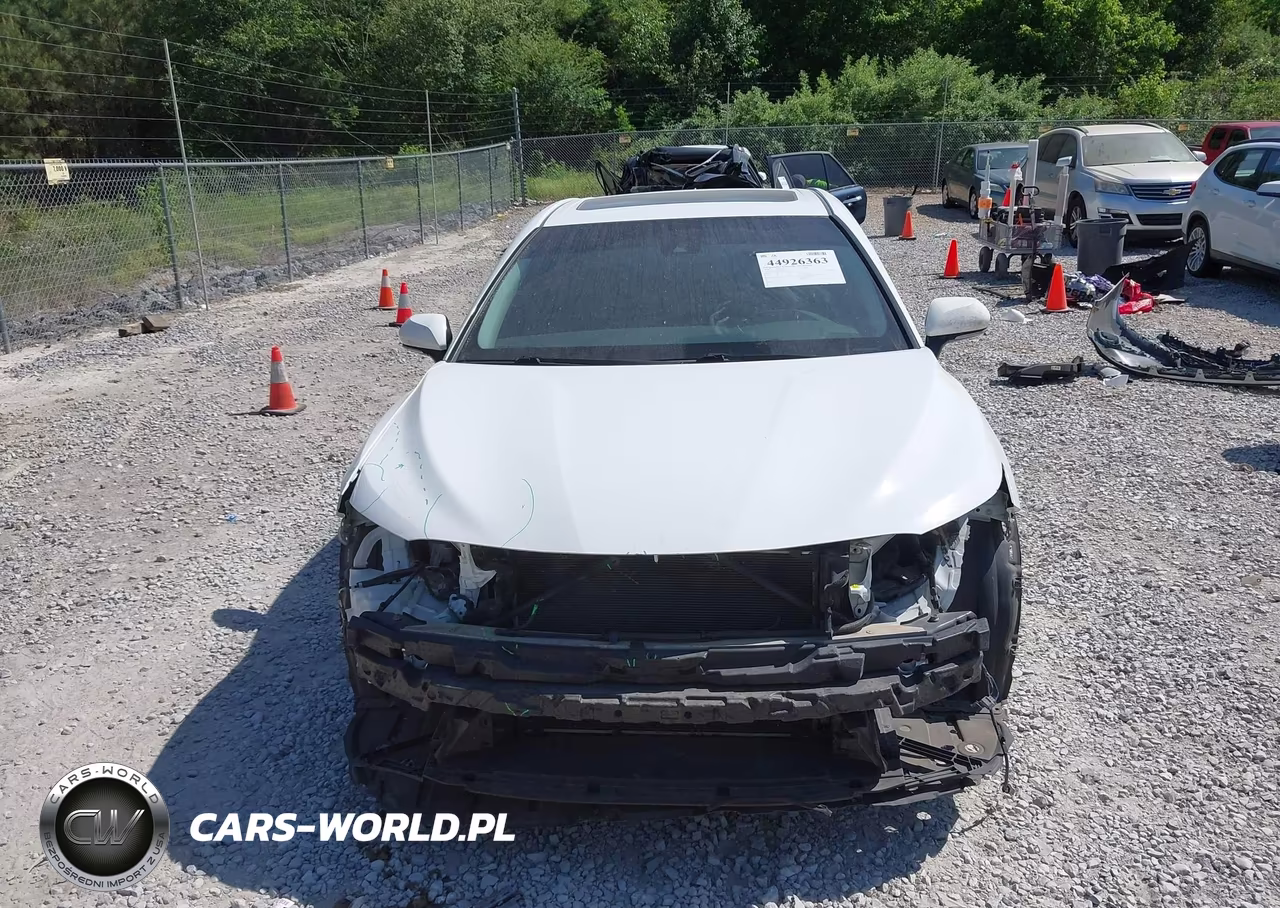 2018 Toyota Camry Se VIN:4T1B11HK7JU081330 - 12