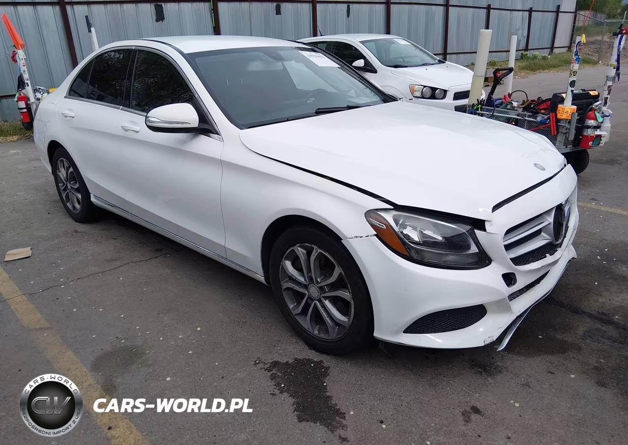 2015 Mercedes-Benz C 300