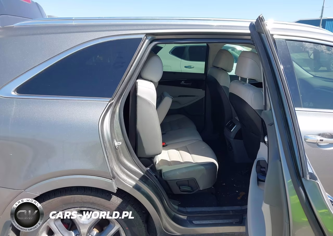 2017 Kia Sorento 3.3L Sx VIN:5XYPKDA5XHG274483 - 8