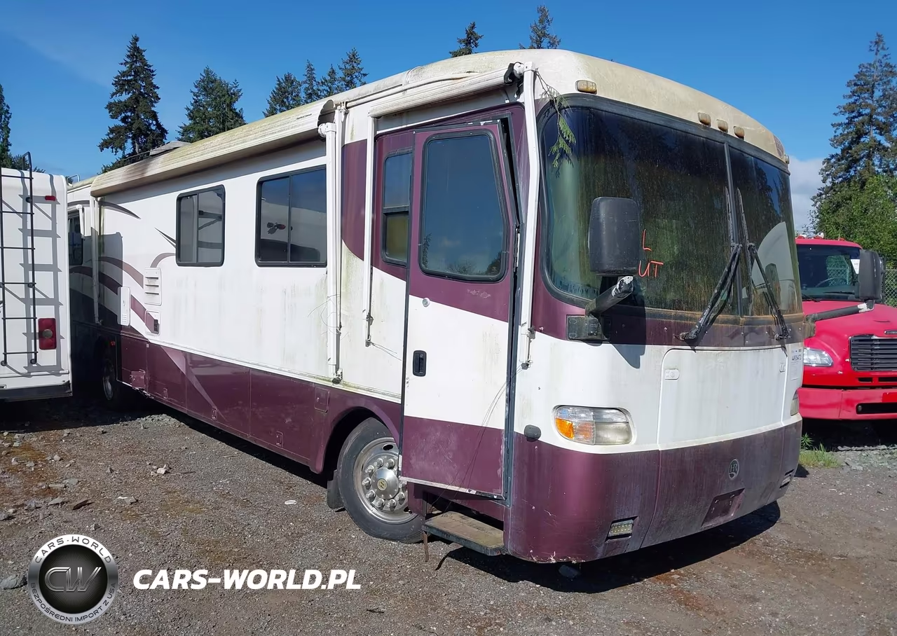 2000 Freightliner Chassis X Line Motor Home – zdjęcie 1 z 16