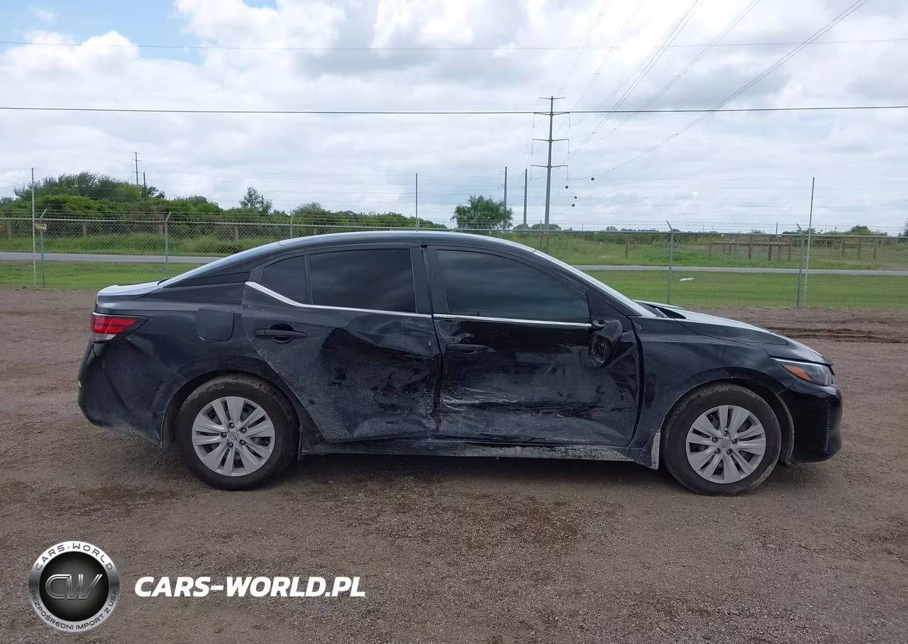 2025 Nissan Sentra S VIN:3N1AB8BVXSY385679 - 13
