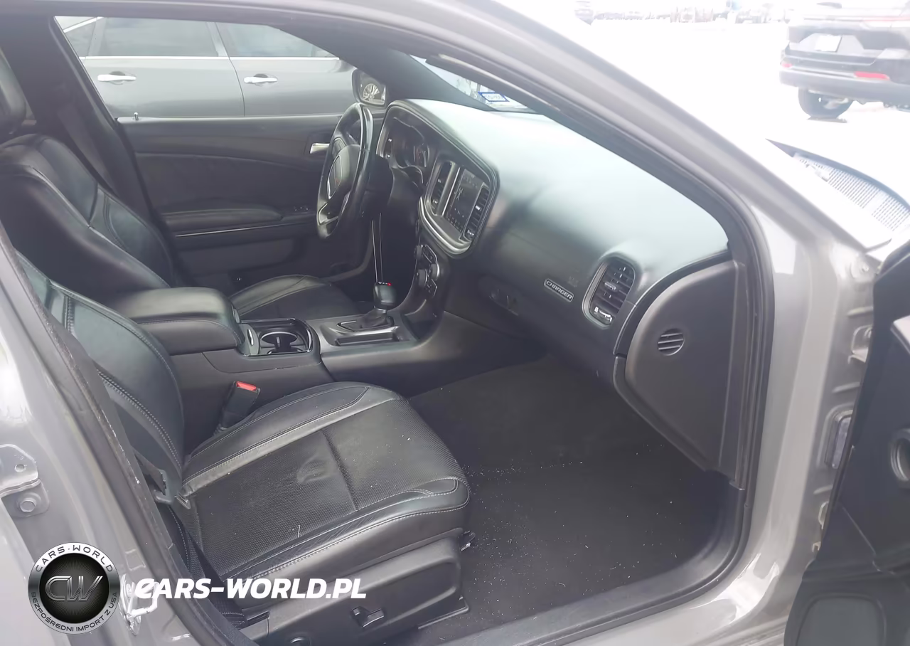 2019 Dodge Charger Sxt Rwd VIN:2C3CDXBG4KH573071 - 5