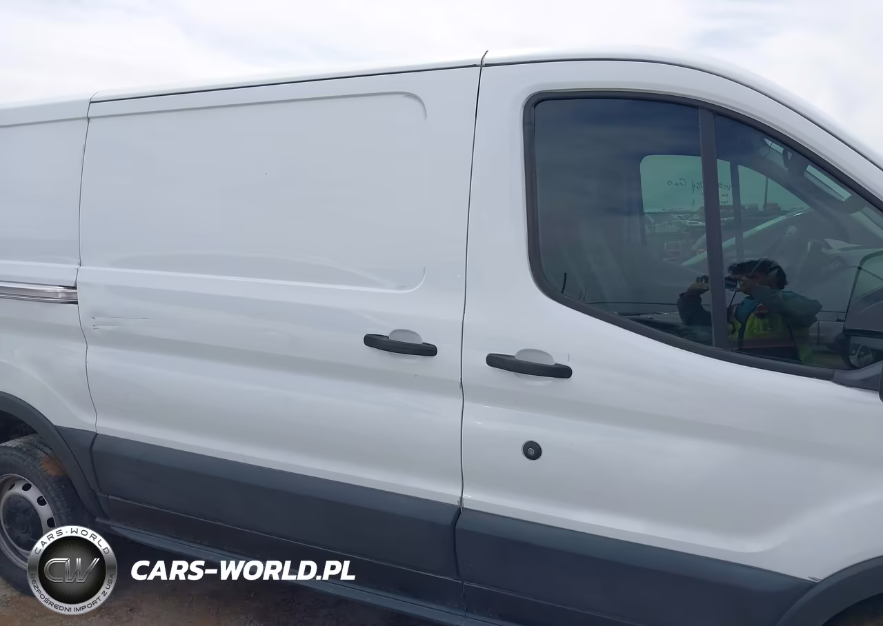 2018 Ford Transit-250 VIN:1FTYR1YM6JKA78617 - 13