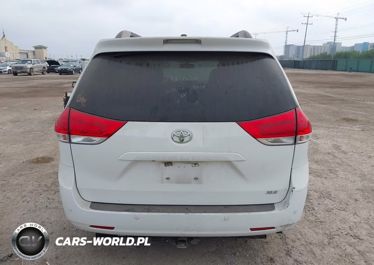 2012 Toyota Sienna Xle V6 8 Passenger VIN:5TDYK3DC2CS271114 - 16