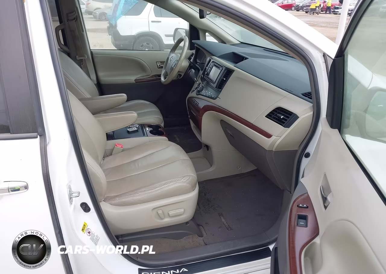 2012 Toyota Sienna Xle V6 8 Passenger VIN:5TDYK3DC2CS271114 - 5