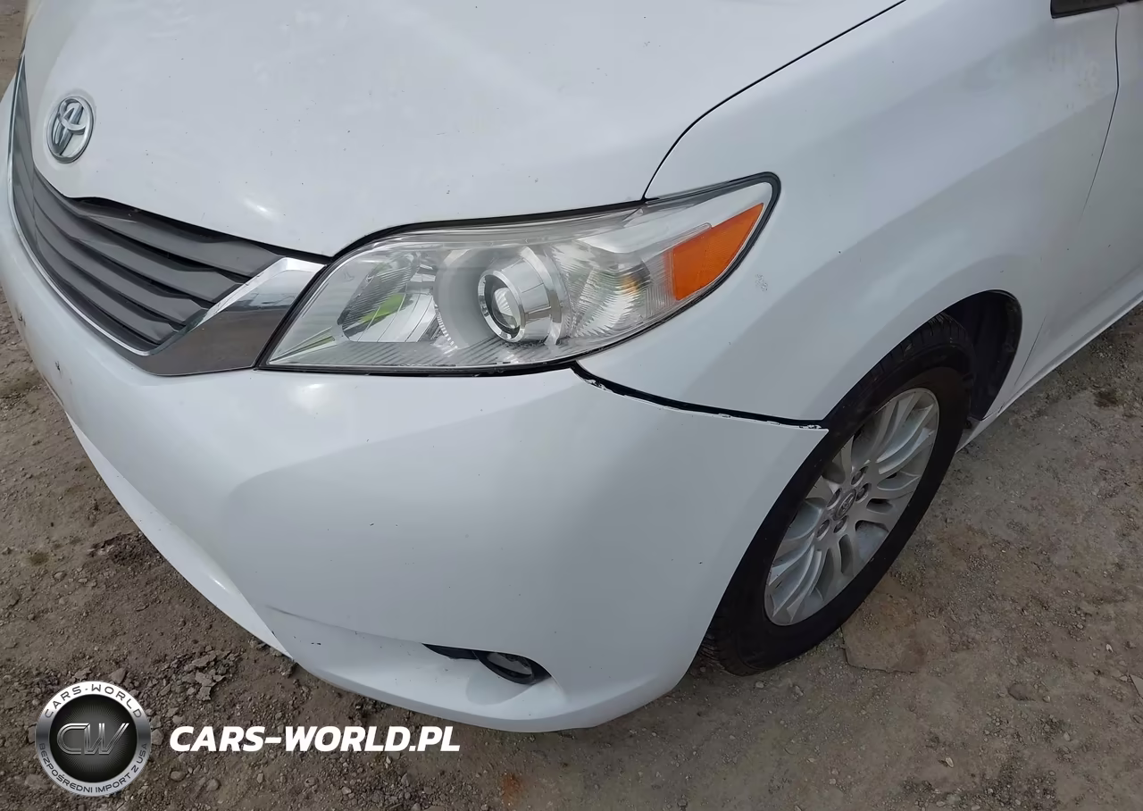 2012 Toyota Sienna Xle V6 8 Passenger VIN:5TDYK3DC2CS271114 - 6