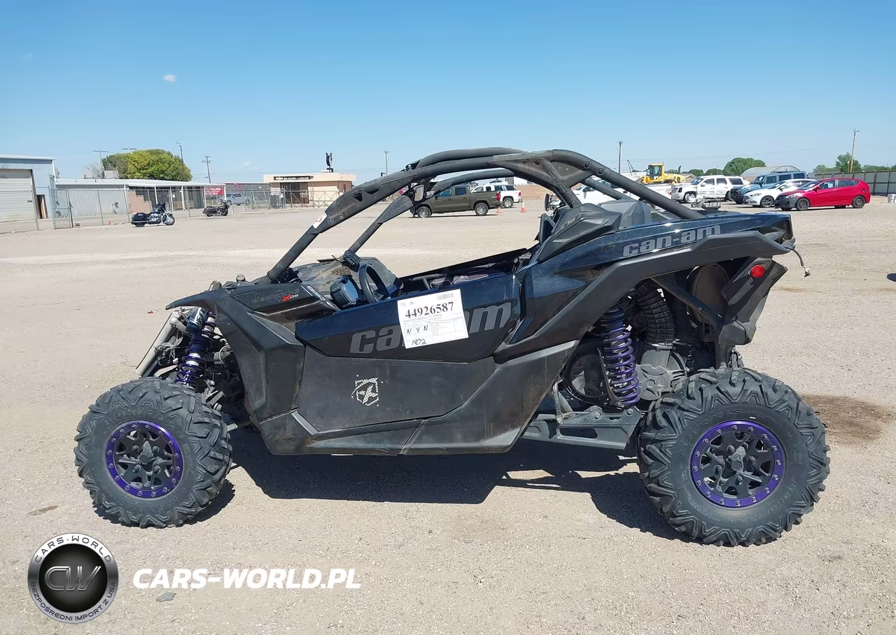 2017 Can-Am Maverick X3 X Ds Turbo R VIN:3JBVDAW2XHK001544 - 14