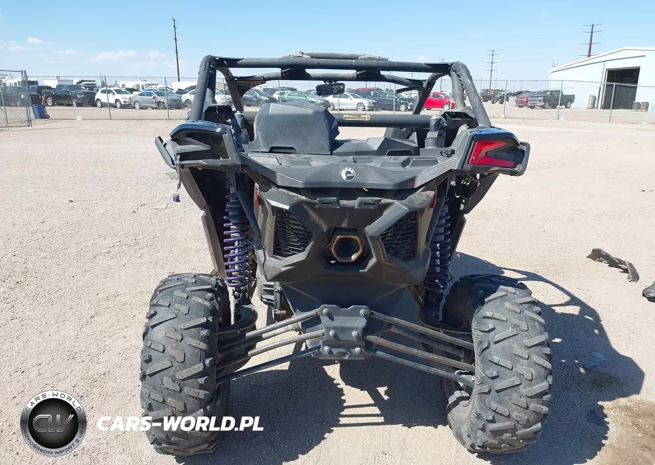 2017 Can-Am Maverick X3 X Ds Turbo R VIN:3JBVDAW2XHK001544 - 6