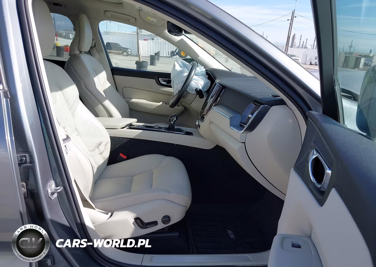 2020 Volvo Xc60 T5 Momentum VIN:YV4102RK8L1421772 - 5