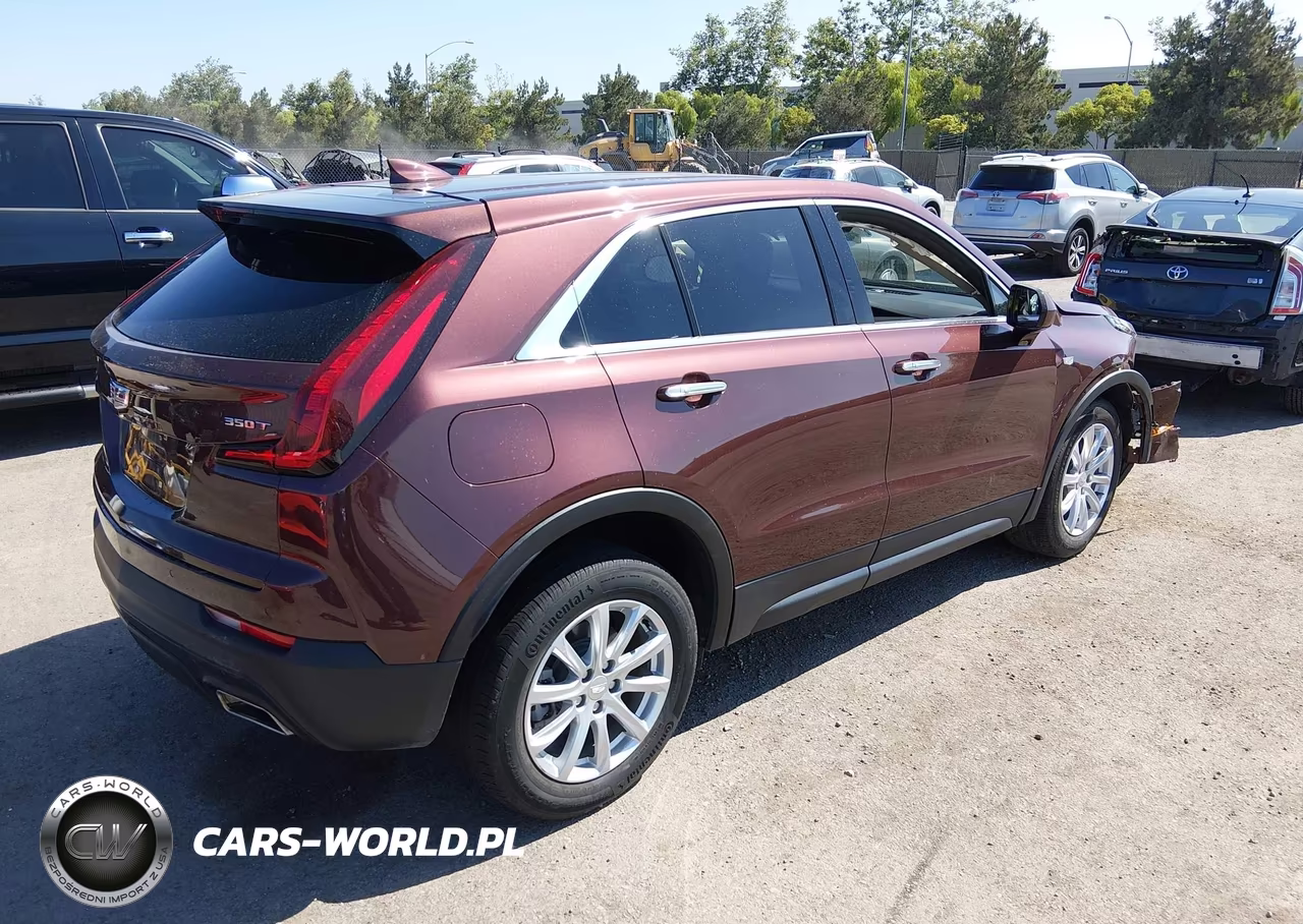 2023 Cadillac Xt4 Fwd Luxury VIN:1GYAZAR42PF107087 - 4