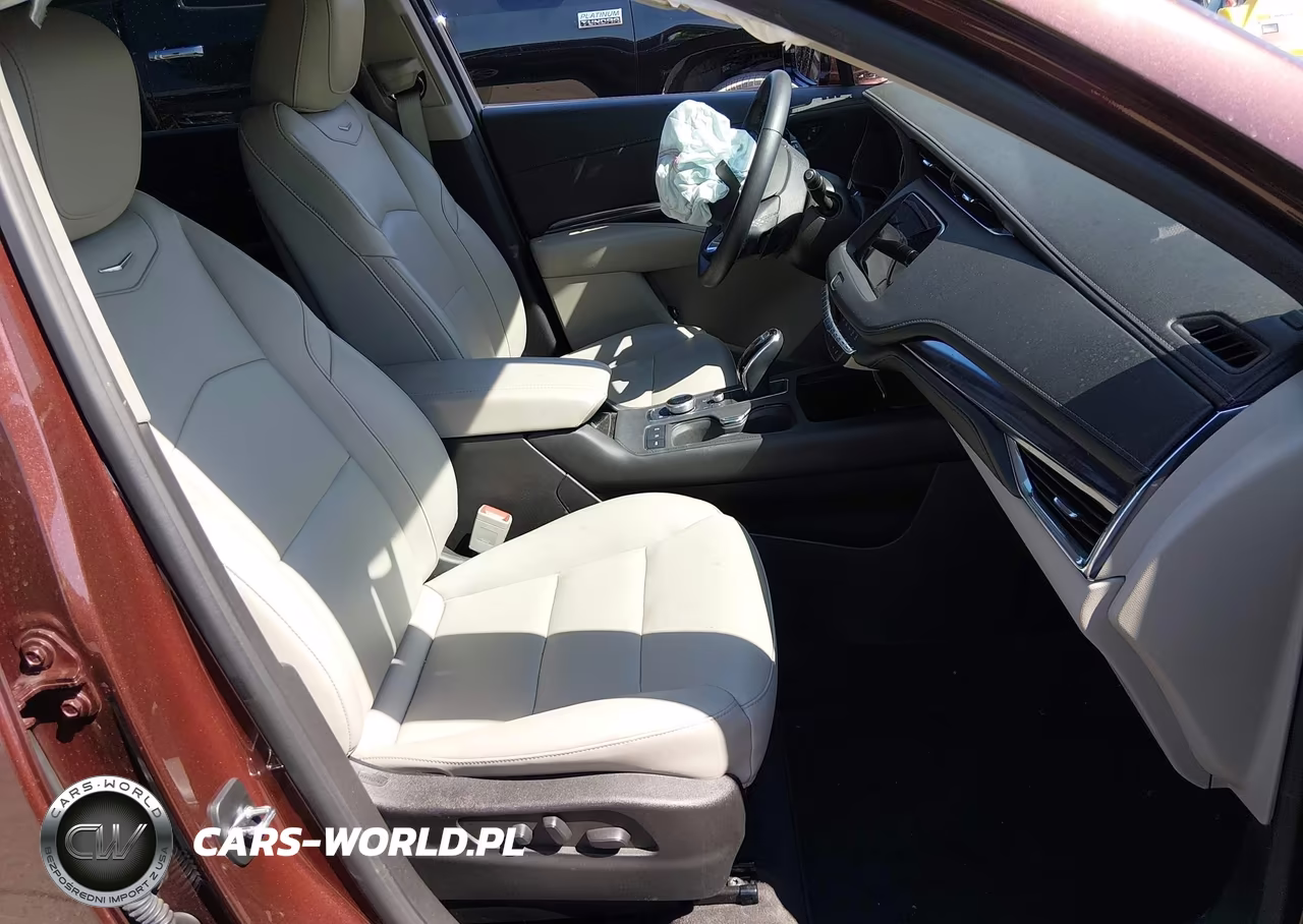 2023 Cadillac Xt4 Fwd Luxury VIN:1GYAZAR42PF107087 - 5