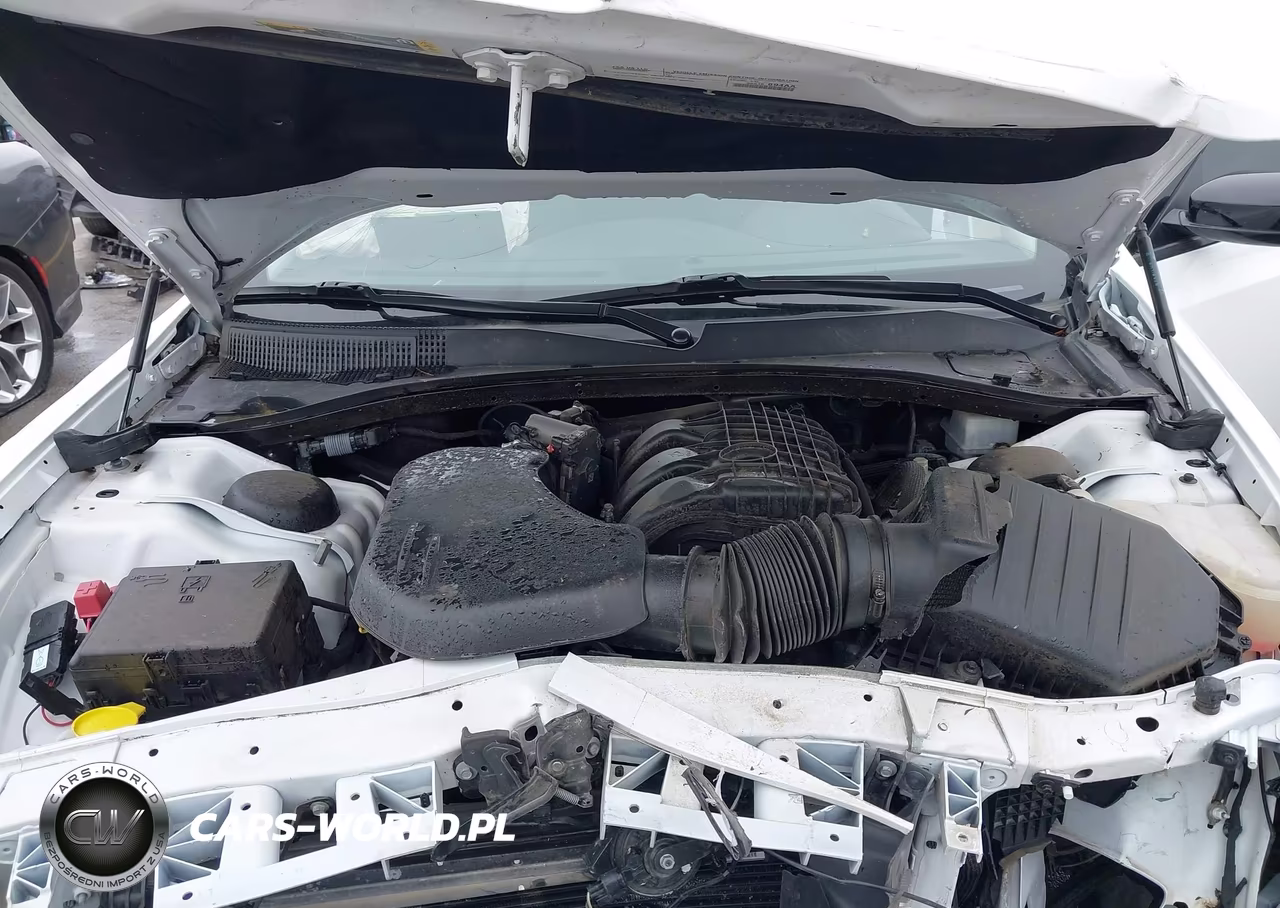 2023 Chrysler 300 Touring VIN:2C3CCAAGXPH676746 - 10