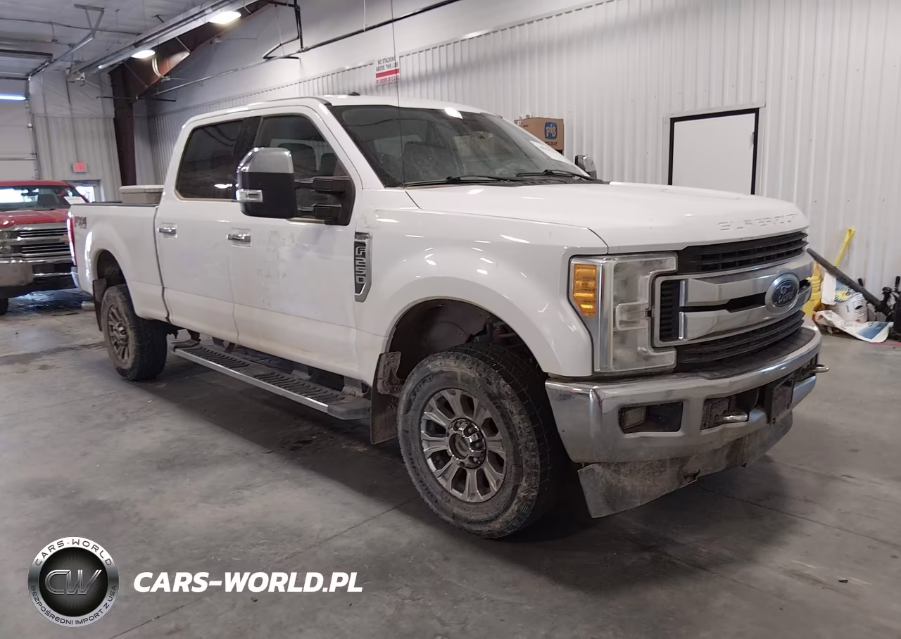 2017 Ford F-250 Xlt – zdjęcie 1 z 16