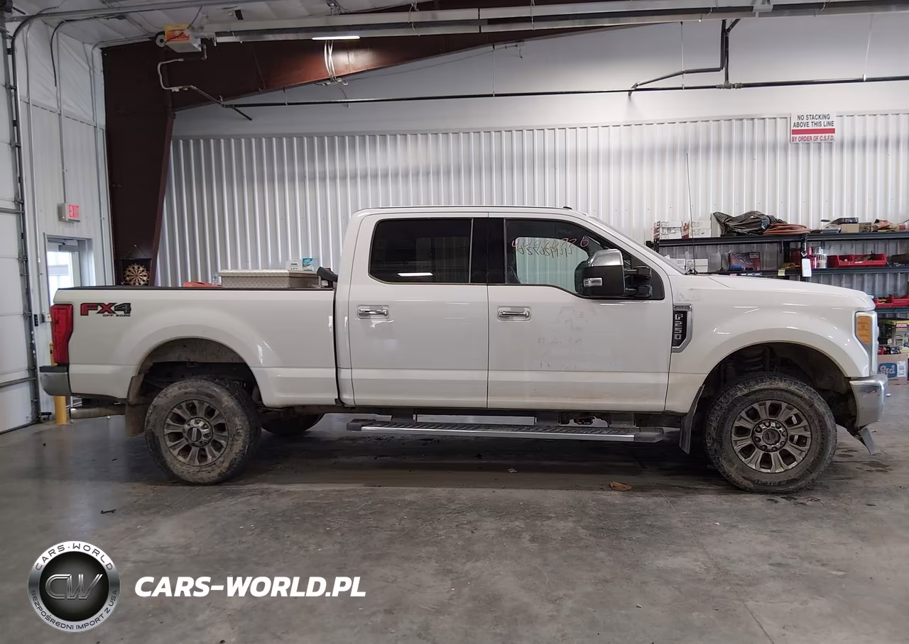 2017 Ford F-250 Xlt VIN:1FT7W2B64HEB41453 - 13