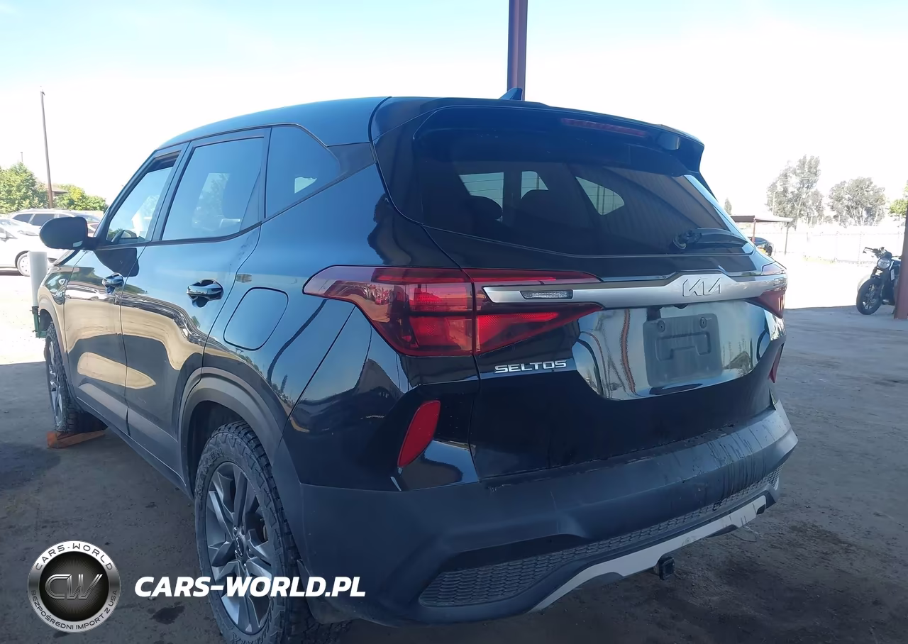 2022 Kia Seltos Lx VIN:KNDEPCAA1N7340198 - 3