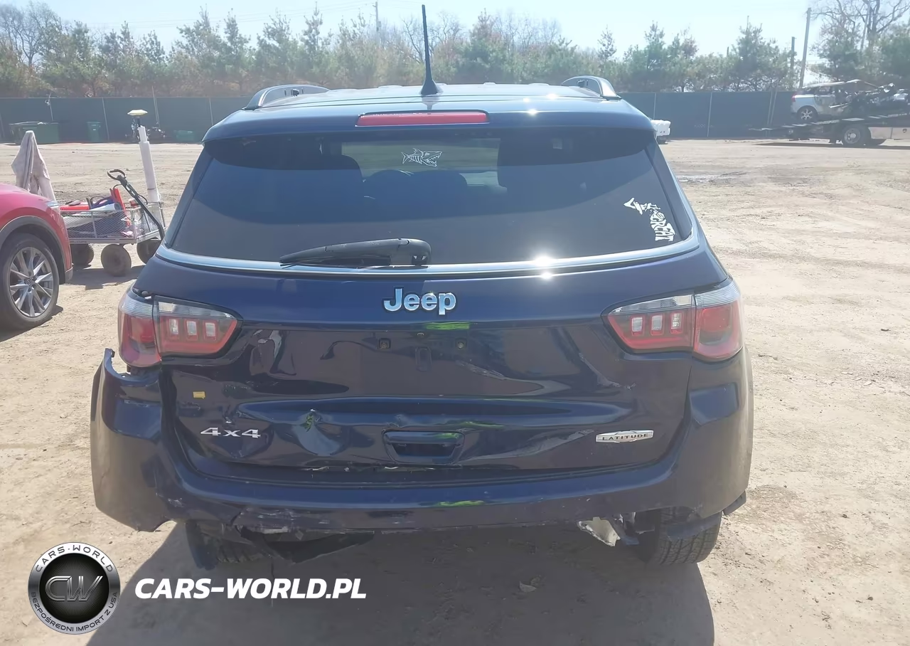 2020 Jeep Compass Latitude 4X4 VIN:3C4NJDBB1LT123113 - 17