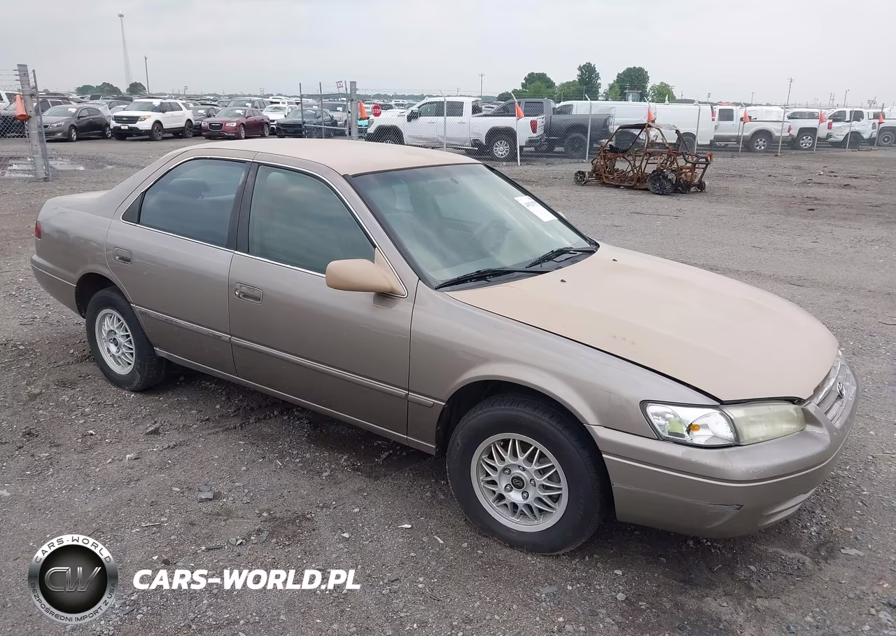 1999 Toyota Camry Le