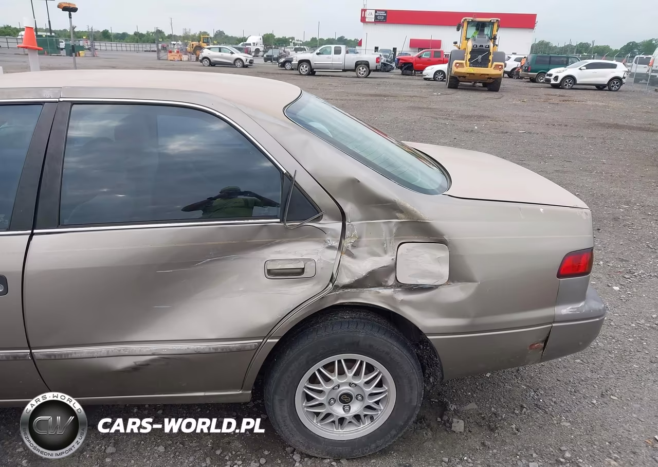 1999 Toyota Camry Le VIN:4T1BG22K6XU868338 - 18
