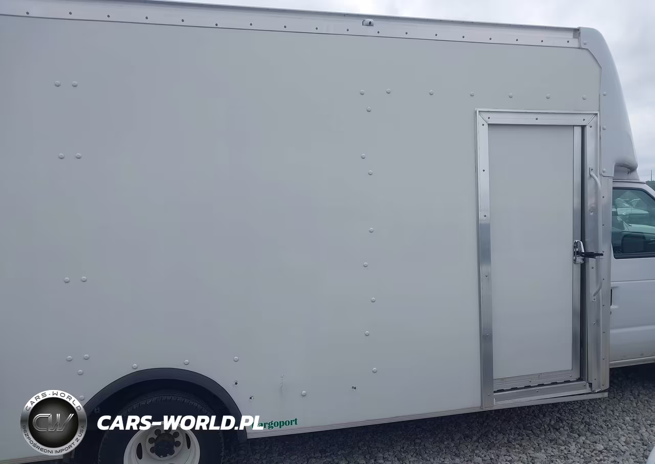2024 Ford E-450 Cutaway VIN:1FDXE4FN1RDD02439 - 13
