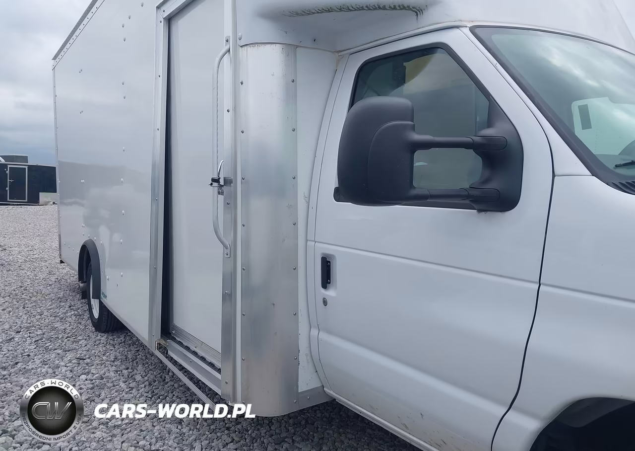 2024 Ford E-450 Cutaway VIN:1FDXE4FN1RDD02439 - 16