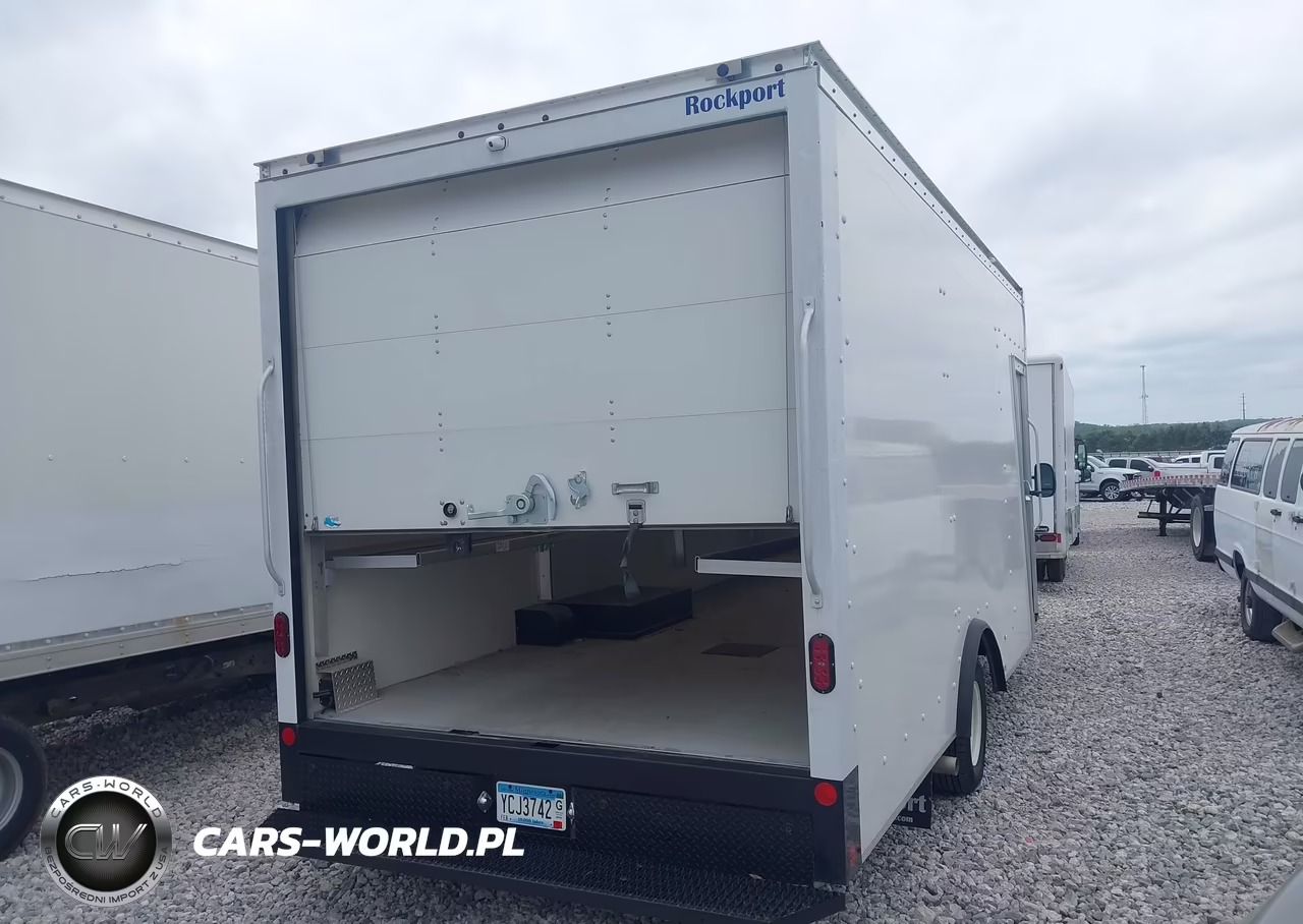 2024 Ford E-450 Cutaway VIN:1FDXE4FN1RDD02439 - 4
