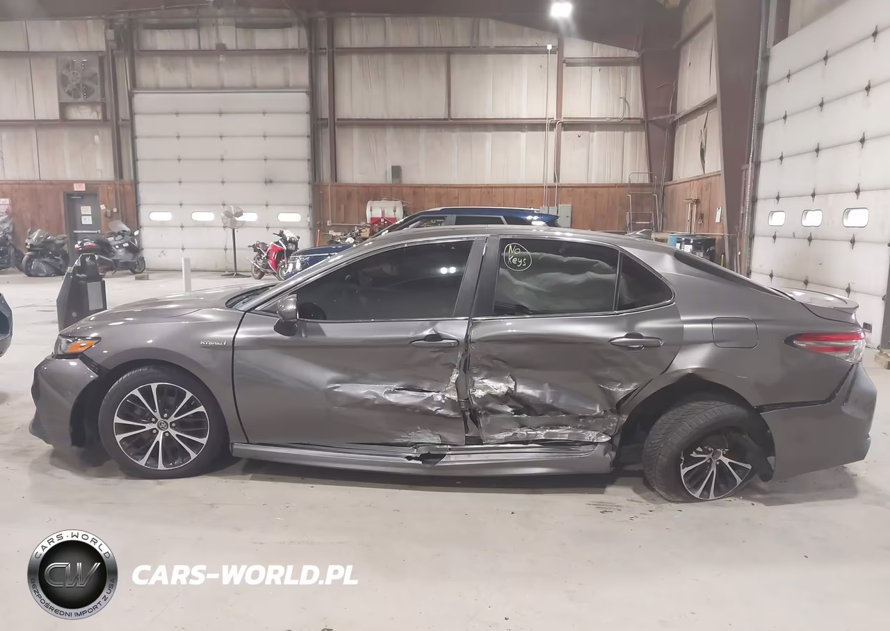 2018 Toyota Camry Hybrid Se VIN:4T1B21HK6JU006096 - 14