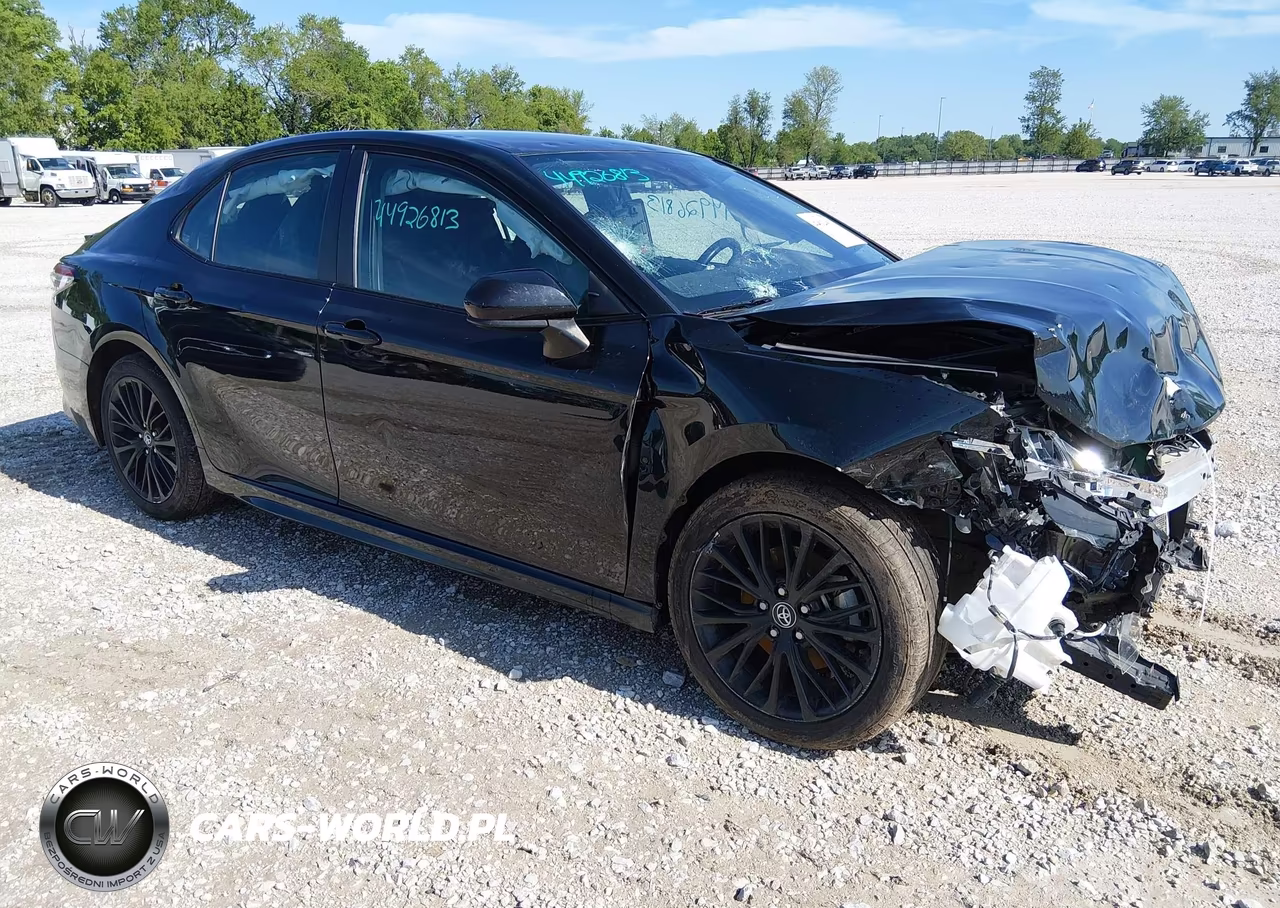 2020 Toyota Camry Se Nightshade Edition – zdjęcie 1 z 17