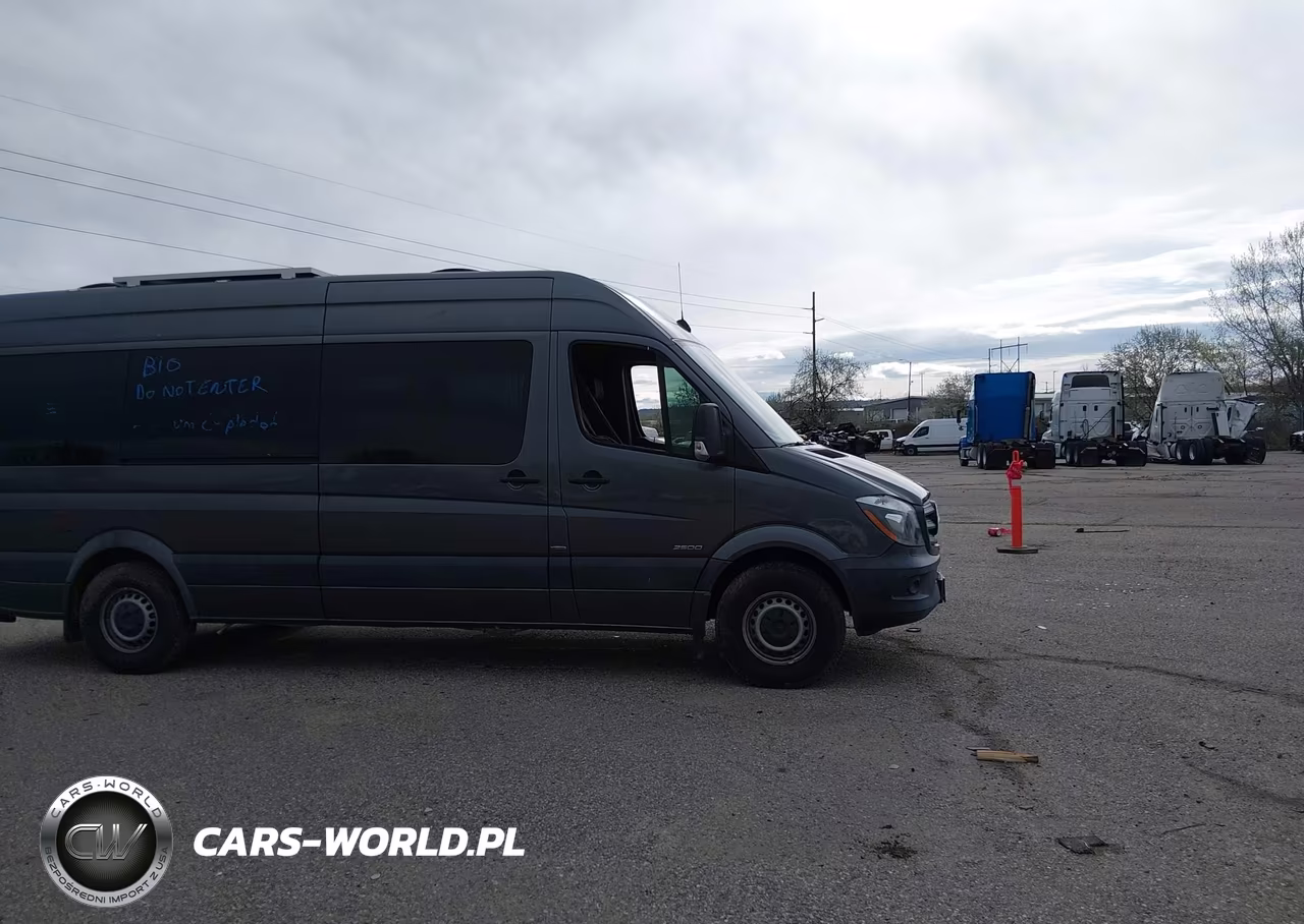 2015 Mercedes-Benz Sprinter 2500 High Roof VIN:WDZPE8CC9FP136504 - 5